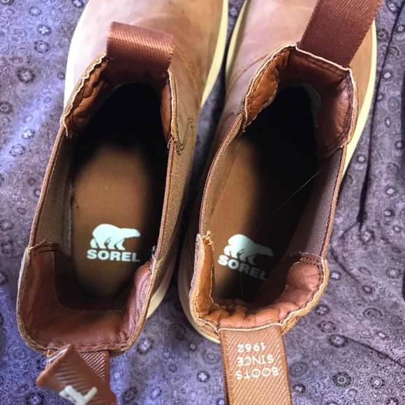 Sorel boots- Excellent condition - Picture 4 of 8